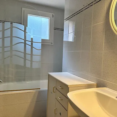 Roc Mar 7 2a - Apartamento Cerca Del Centro Y De La Playa - Terraza Con Vistas Al Mar Y Al Puerto * Rosas