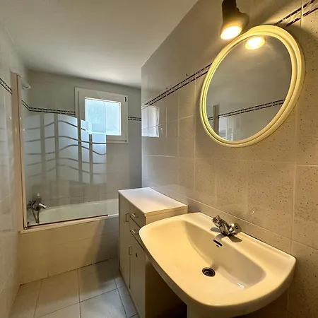 Roc Mar 7 2a - Apartamento Cerca Del Centro Y De La Playa - Terraza Con Vistas Al Mar Y Al Puerto * Roses